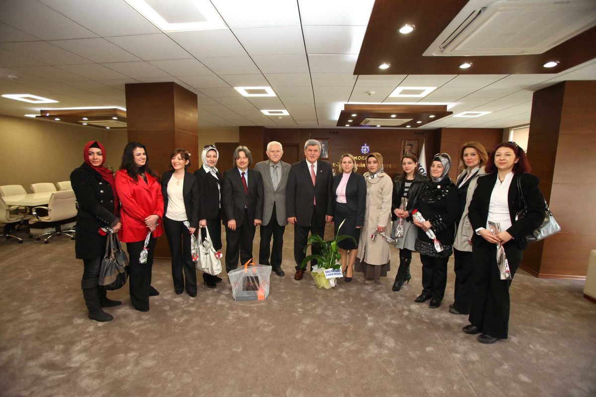 Karaosmanoğlu, "Hizmetlerimizin Rotasını Kadınlar Çiziyor"