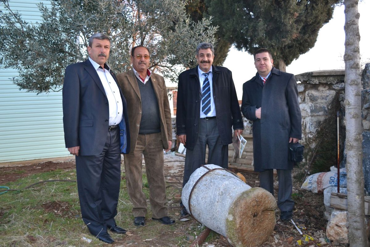 Köy Camisinde 1500 Yılık Sütun Bulundu