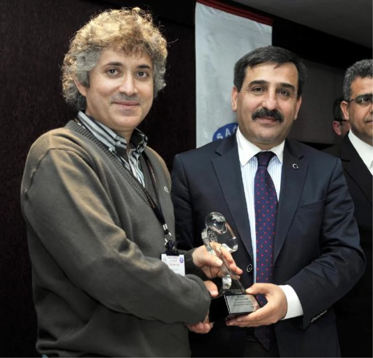 Profesör Ömer Özkan\'a \'Yılın Hekimi\' Ödülü