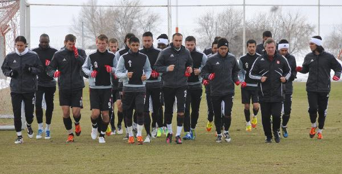 Sivasspor Teknik Direktörü: Trabzonspor Zor Deplasman