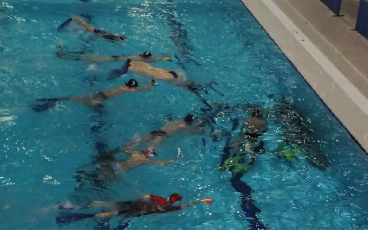 Sualtı Hokeyi Türkiye Gençler Şampiyonası Başladı