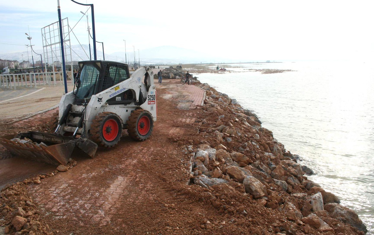 Beyşehir Gölü Kıyılarını Korumak İçin Çalışma Başlatıldı