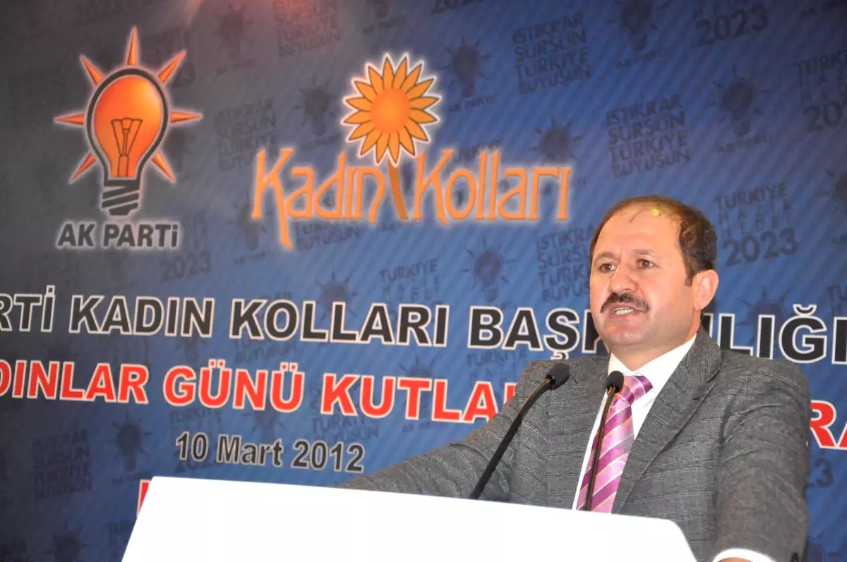 Kadınlar Günü Etkinliğinde Erkeğe Yönelik Şiddetin Önlenmesini İstedi