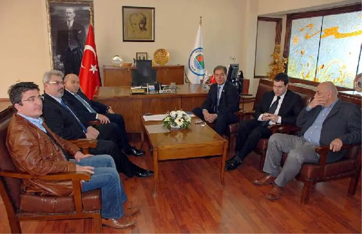 Fenerbahçe Başkan Vekili Nihat Özdemir.