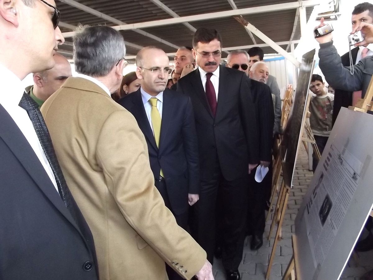 Maliye Bakanı Mehmet Şimşek Batman\'da Çanakkale Sergisine Katıldı