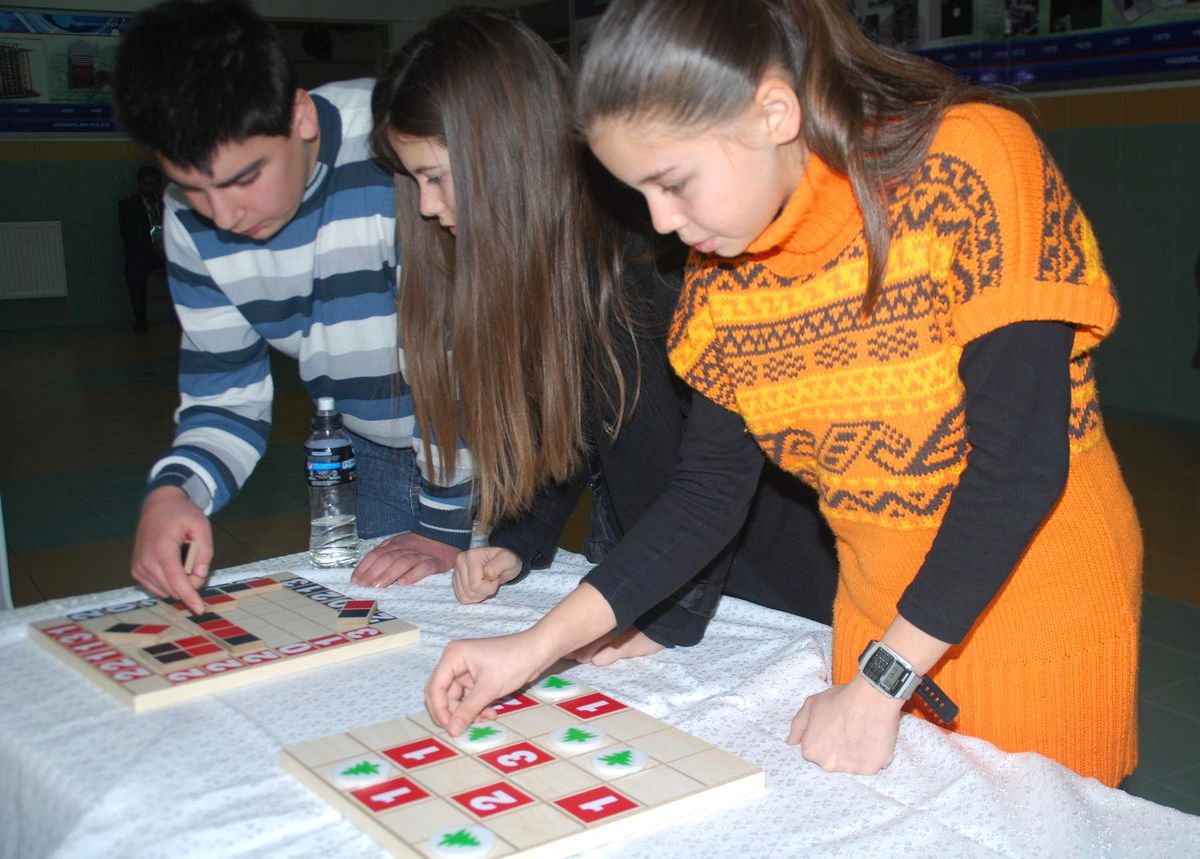 Öğrenciler Zekalarıyla Yarıştı