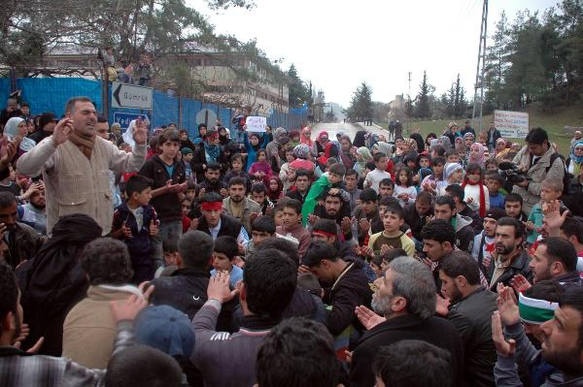 2\'si Subay 3\'ü Er 5 Süriyeli Asker Daha Türkiye\'ye Sığındı