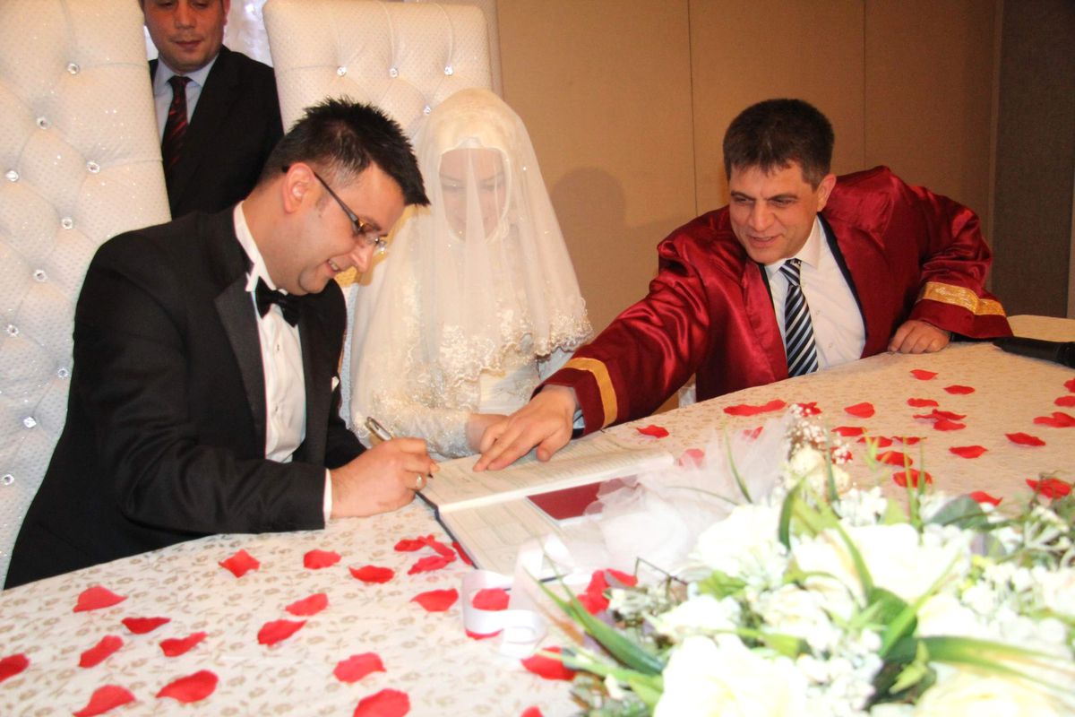 Ahmet Yeşilçiçek\'in Mutlu Günü