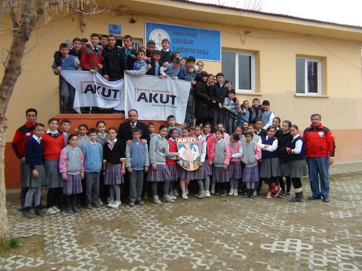 Akut\'tan Çocuklara Deprem Bilinçlendirme Semineri