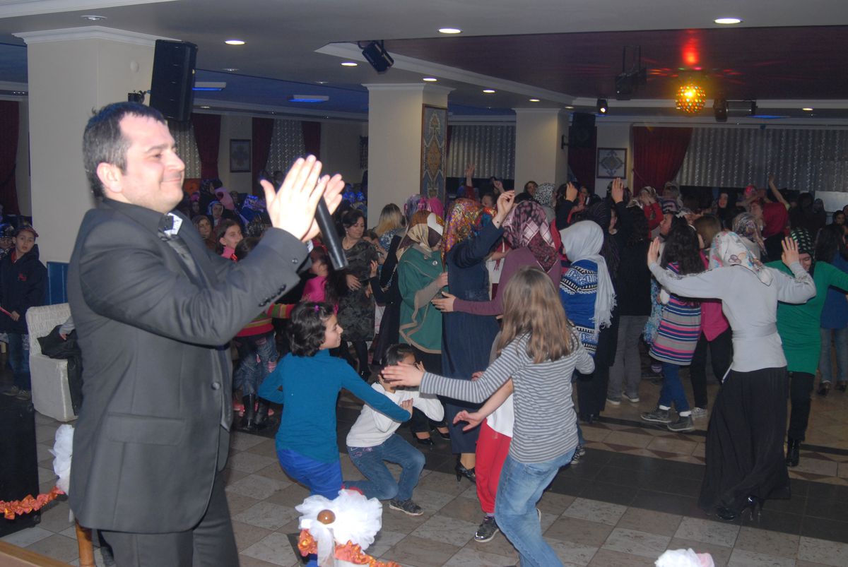 Beyköy Belediye Başkanı Kadınları Unutmadı