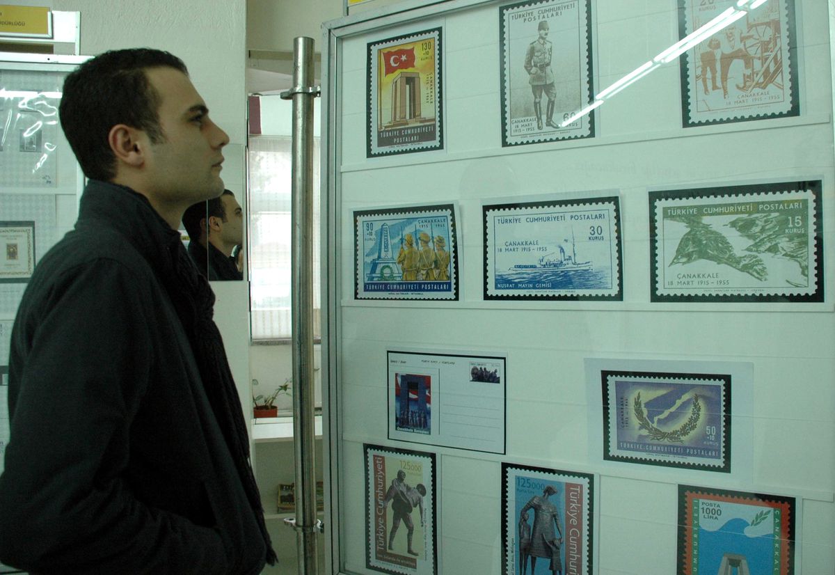 Çanakkale'de 'Çanakkale Zaferi Pul Sergisi' Açıldı