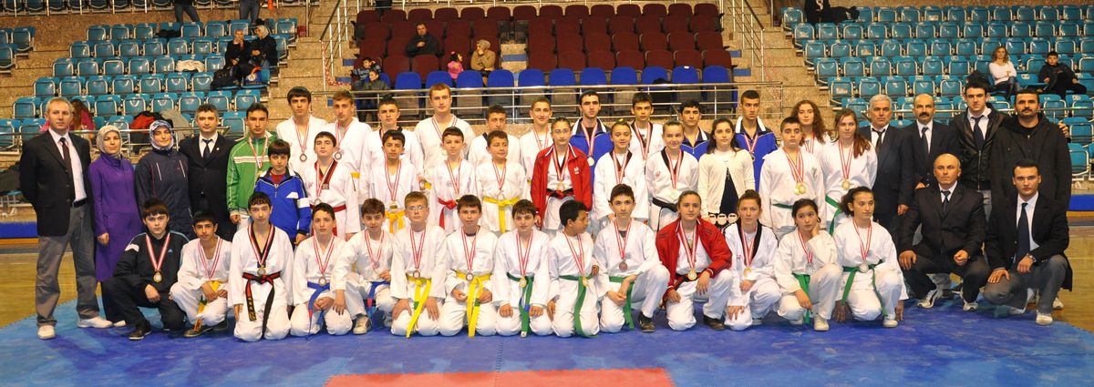 Düzce Taekwondo İl Şampiyonası Sona Erdi