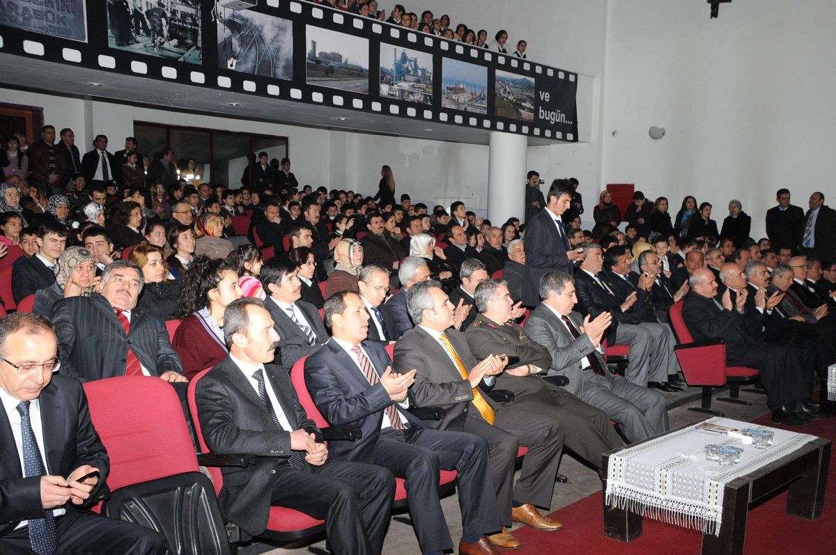 Karabük\'te İstiklal Marşı\'nın Kabulü