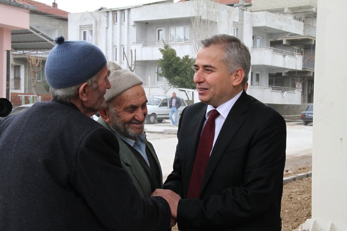 Karşıyaka Pazaryeri Tamamlandı