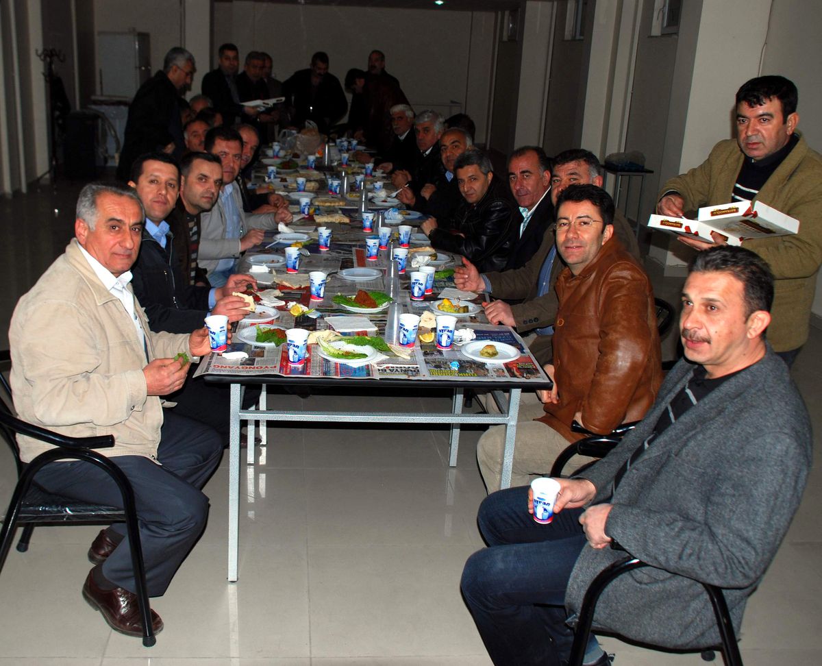 Malatyalılar Çiğ Köfte Gecesinde Bir Araya Geldi