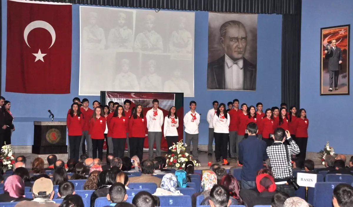 Mehmet Akif\'i Anma ve İstiklal Marşı\'nın Kabulünün 91. Yılı