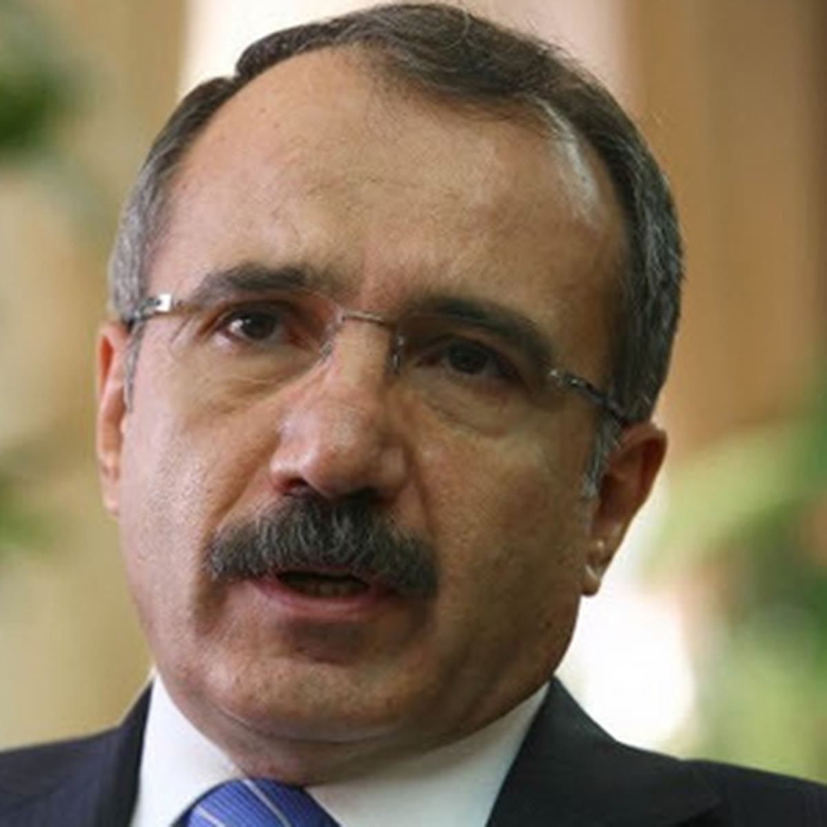 "Neden Kürtçe Olmasın?"