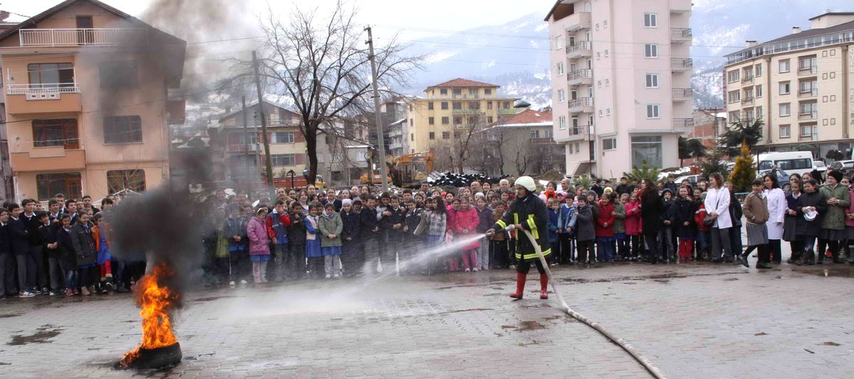 Okulda Yangın Tatbikatı