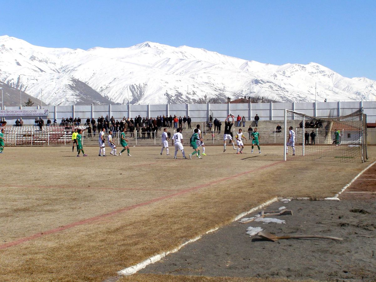 Refahiyespor Gol Oldu Yağdı