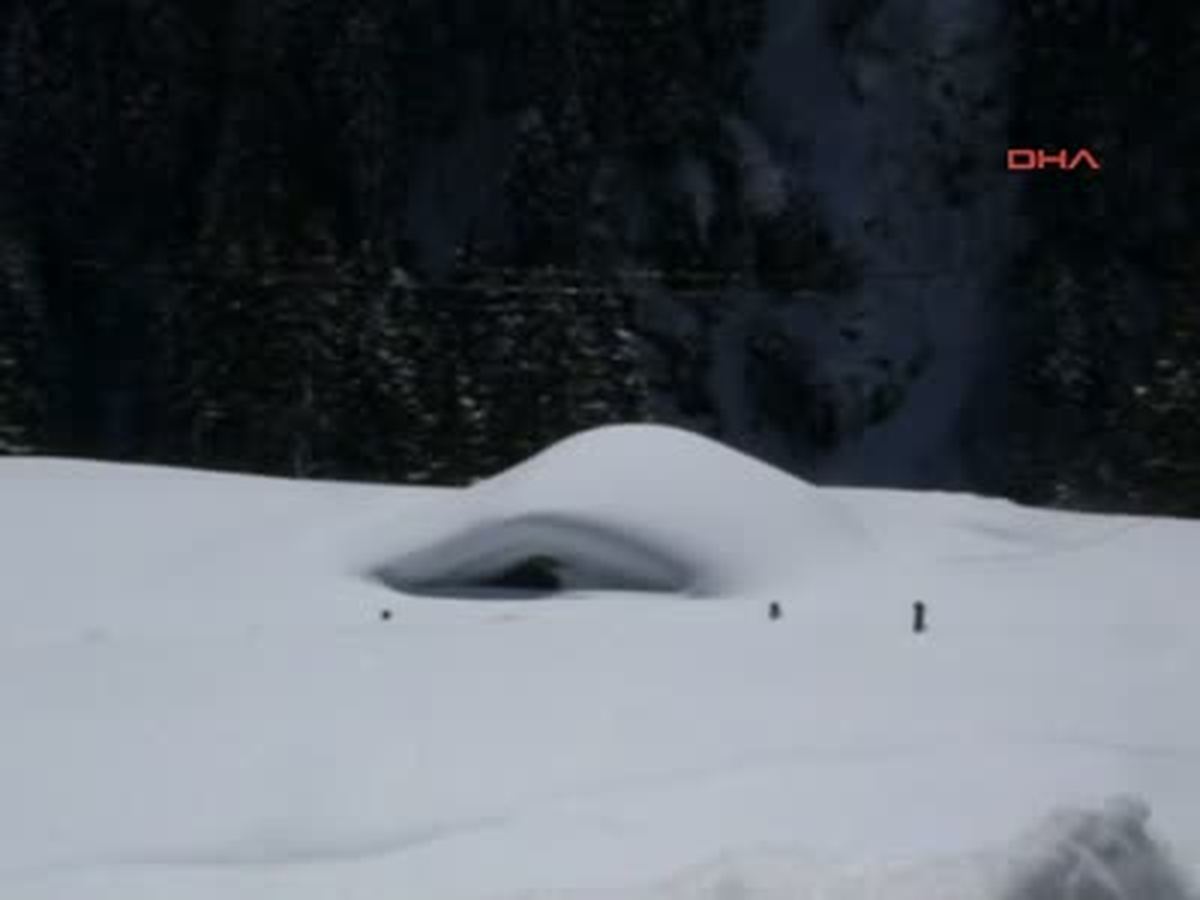Rize\'de de Yollar Kapandı