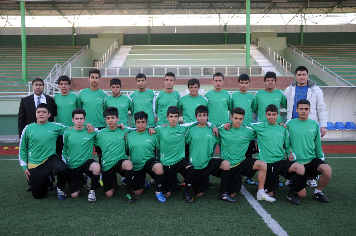 Şehitkamil U-17, Türkiye\'de 130 Takım Arasına Girmeyi Başardı