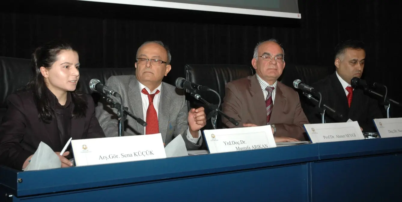 Selçuk'ta İstiklal Marşı'nın Kabulü ve Akif Anma Paneli