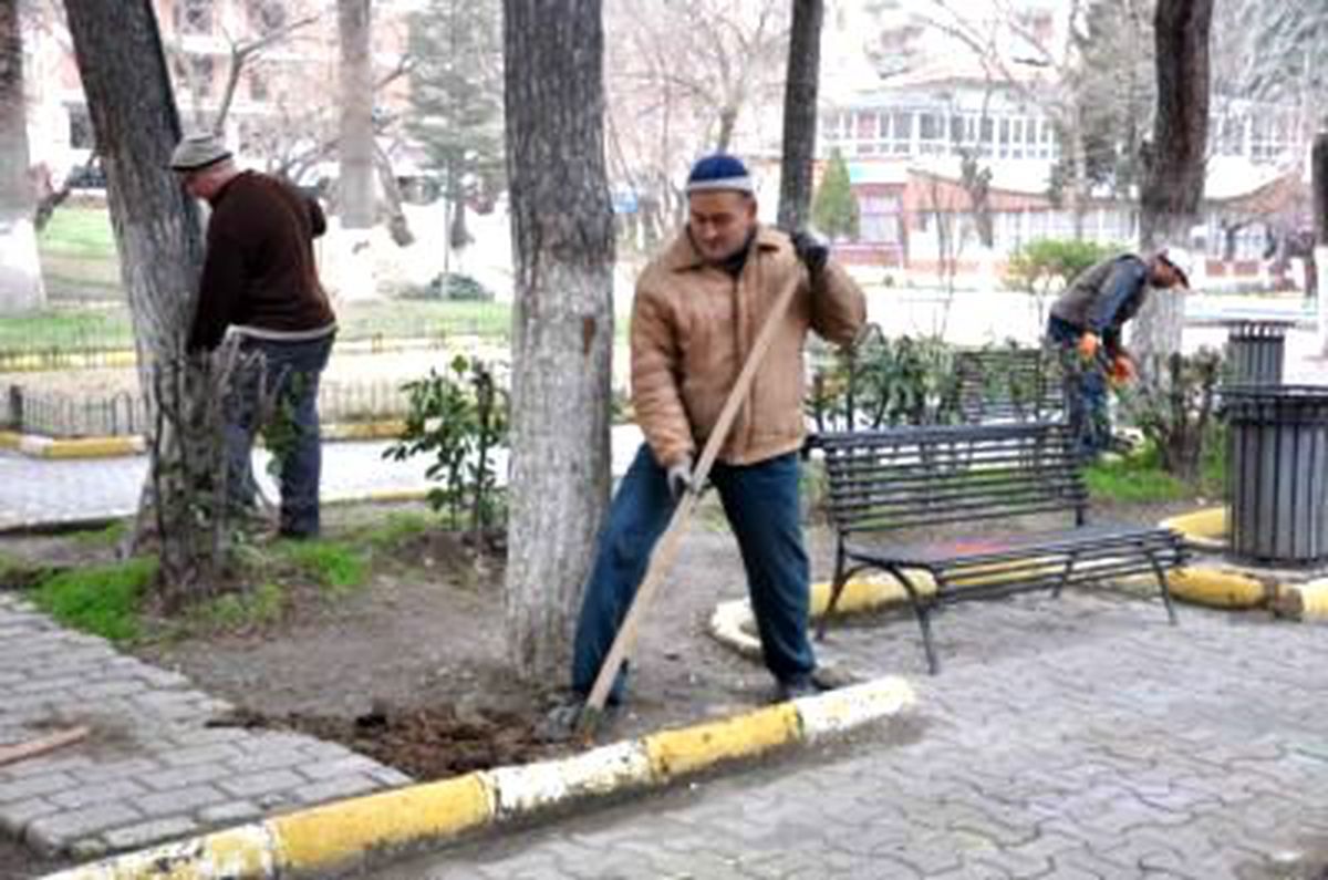 Soma Parkları Bahara Hazırlanıyor