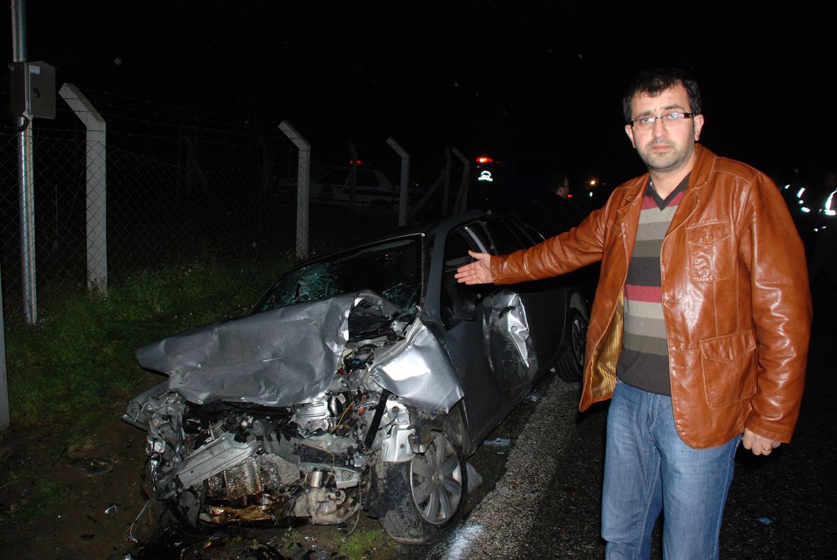 Tire\'de Trafik Kazası: 1 Ölü, 4 Yaralı