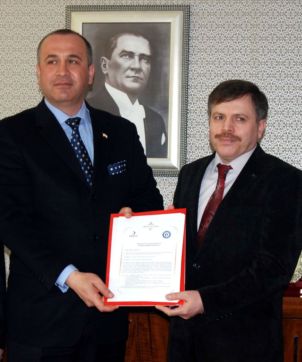 Uşak Üniversitesi Kızılay ile İş Birliği Protokolü İmzaladı