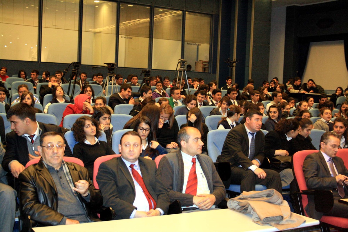 \'12 Mart İstiklal Marşı\'nın Kabulü ve Mehmet Akif Ersoy\'u Anma Günü\' Konulu Konferans Düzenlendi