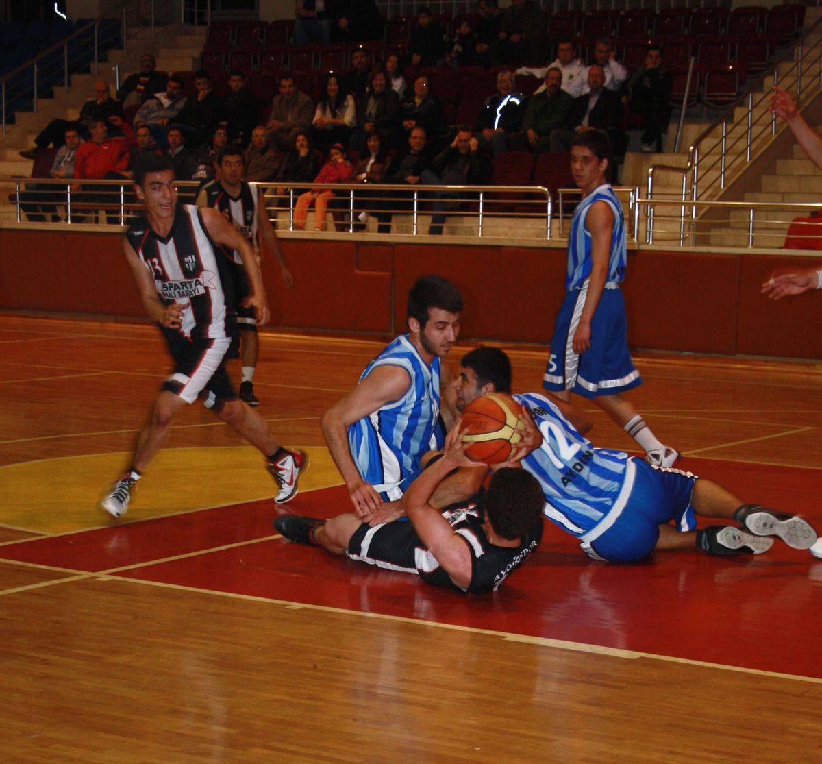 Aydın Genç Erkekler Basketbol Final Grubu