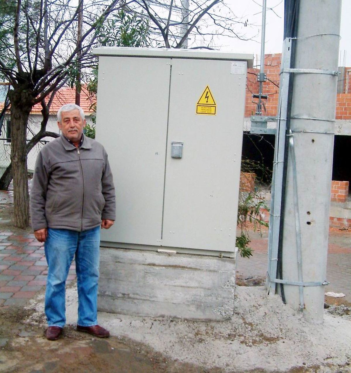 Bahadınlı\'da Elektrik Şebekesi Yenilendi