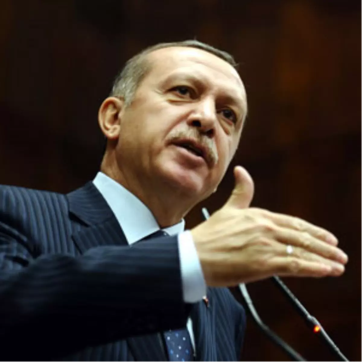 Başbakan Erdoğan "Geç Uyanmanın Kızgınlıgı İçinde Şiddete Başvurdular"