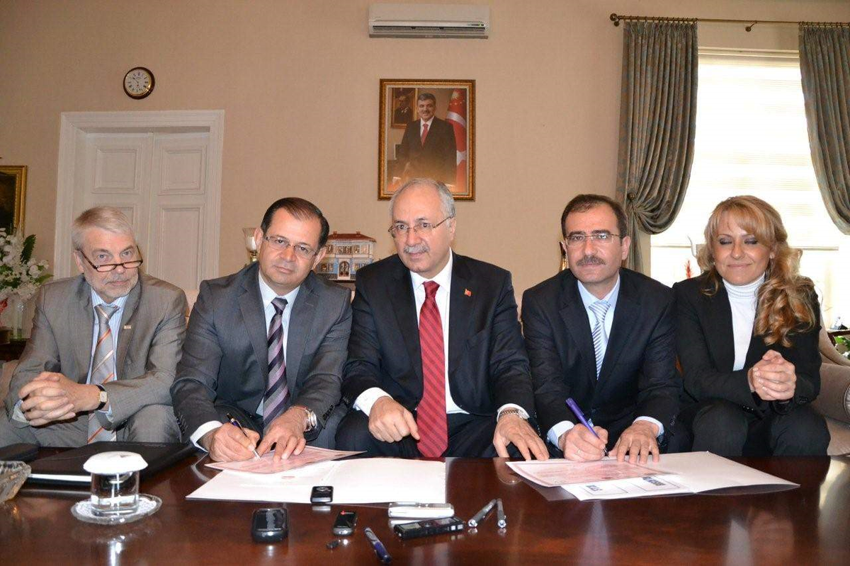 Bosch ile 85. Yıl TBMM Lisesi Arasında Kardeşlik Protokolü