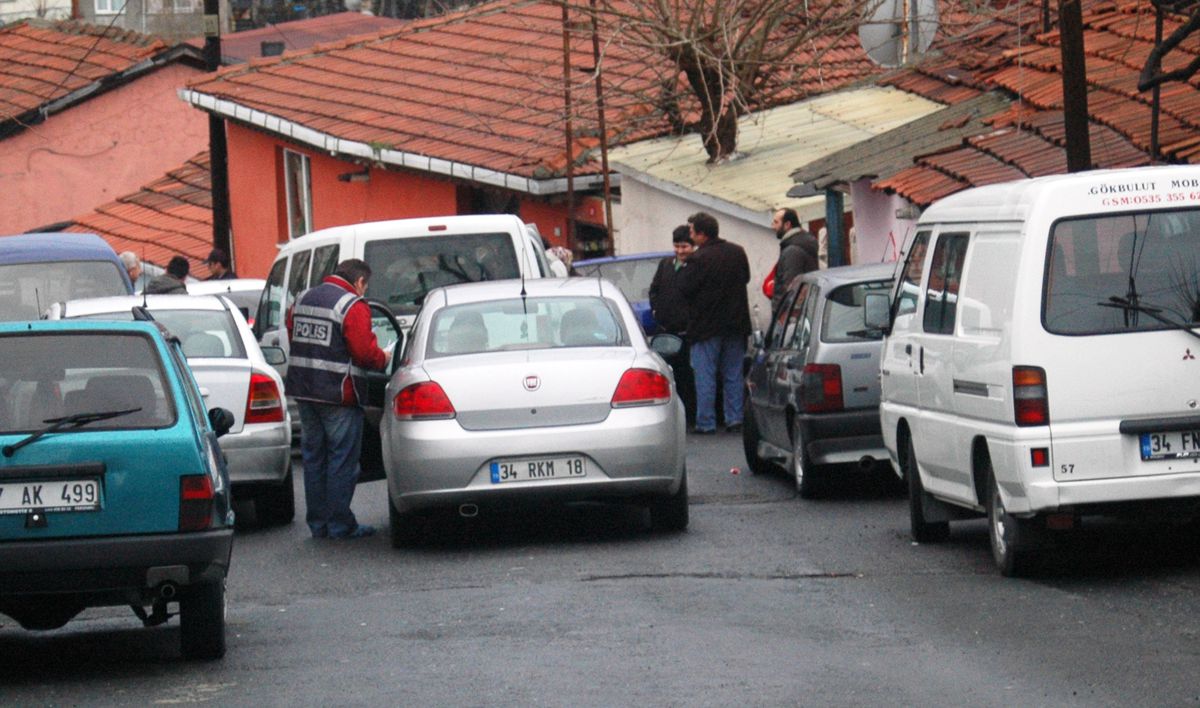 İstanbul\'da Şafak Operasyonu