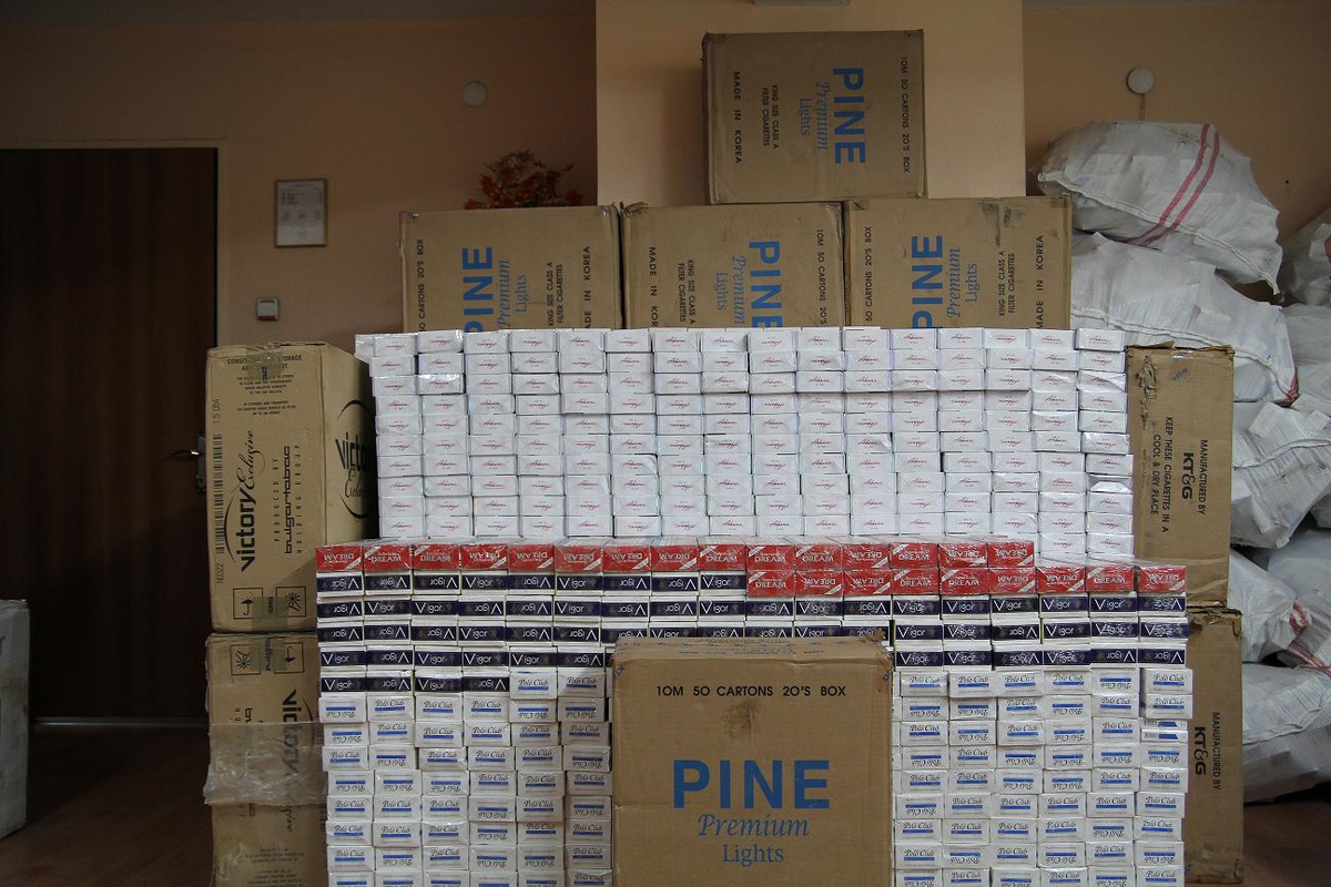 Köprüköy'de 22 Bin 100 Paket Kaçak Sigara Ele Geçirildi
