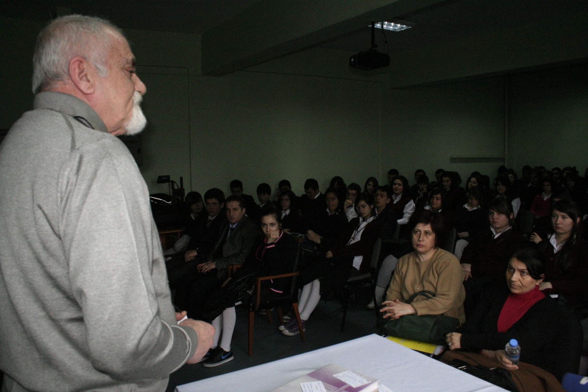 Lise Öğrencilerine Alkolün Zararları Anlatıldı