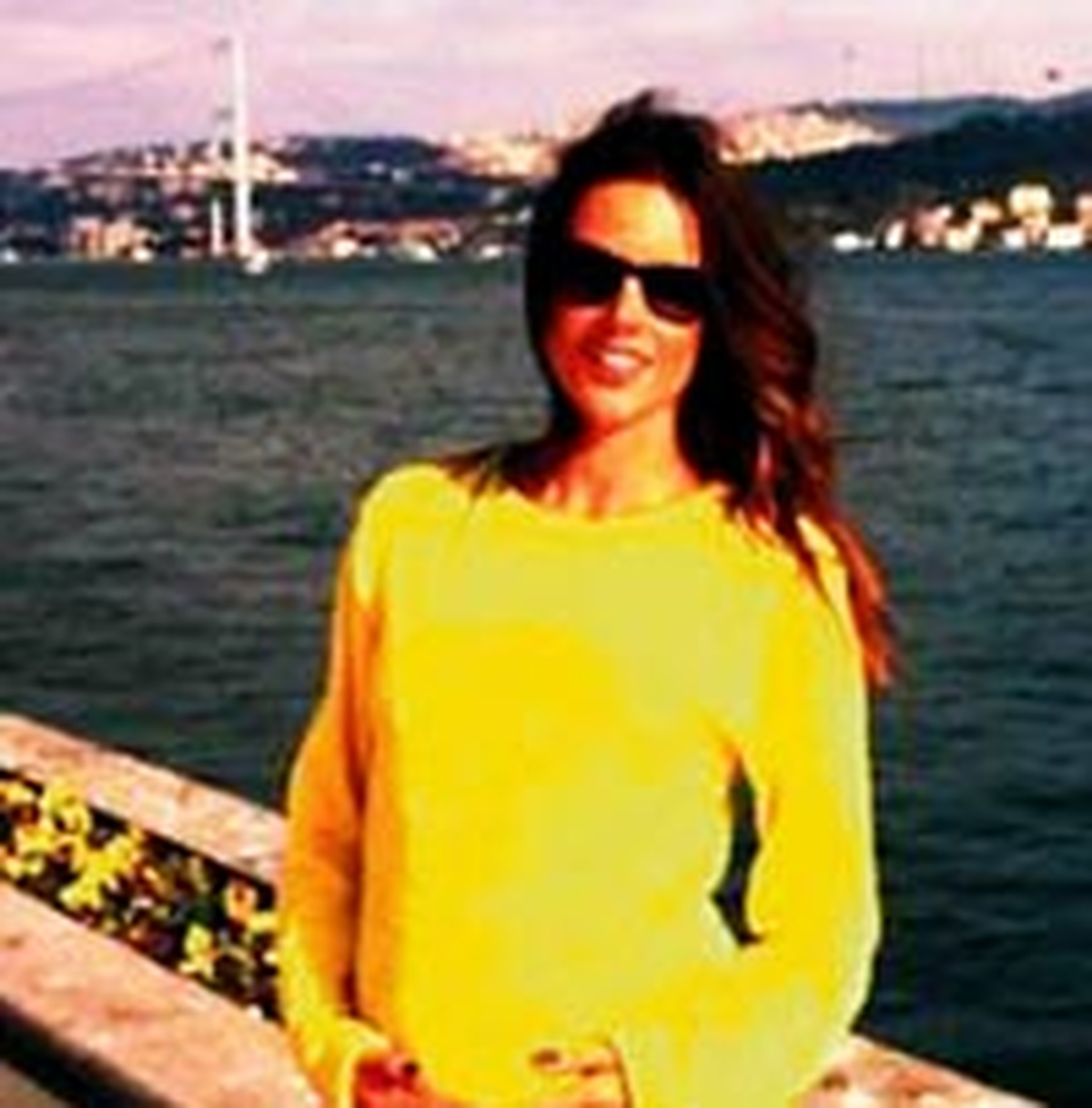 Melek Türkiye\'yi Dünyaya Tanıttı