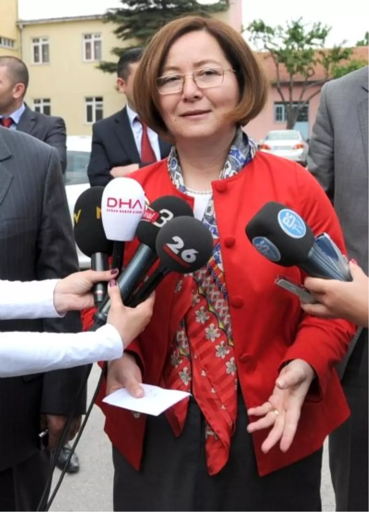 MHP\'li Demirel: Bize Ait 14 Mart "Tıp Bayramı"nı Kutluyorum