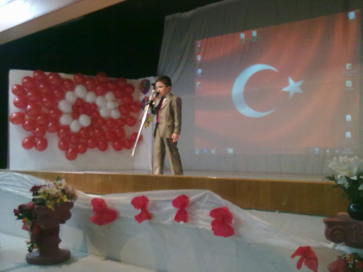Minikler İstiklal Marşı Okudu