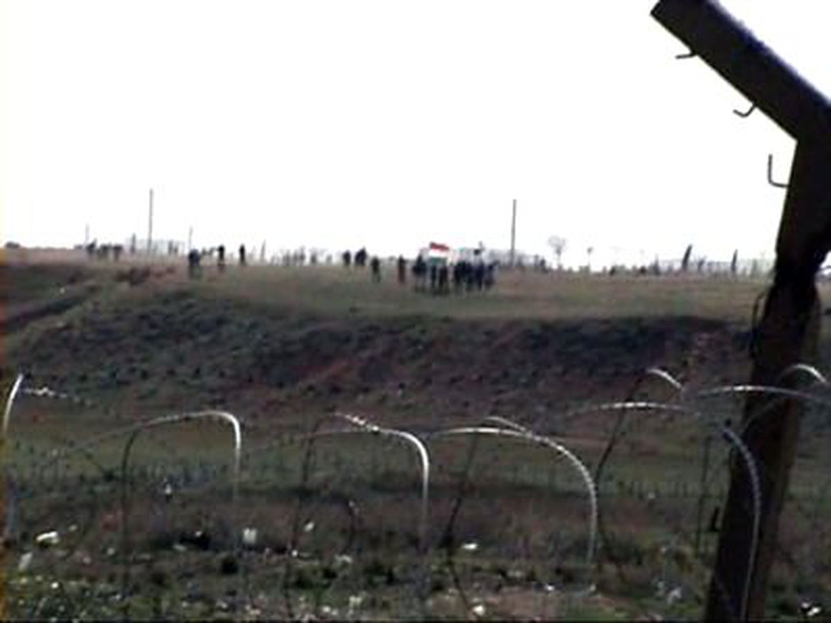 Nusaybin Suriye Kamışlı\'da Silah Sesleri