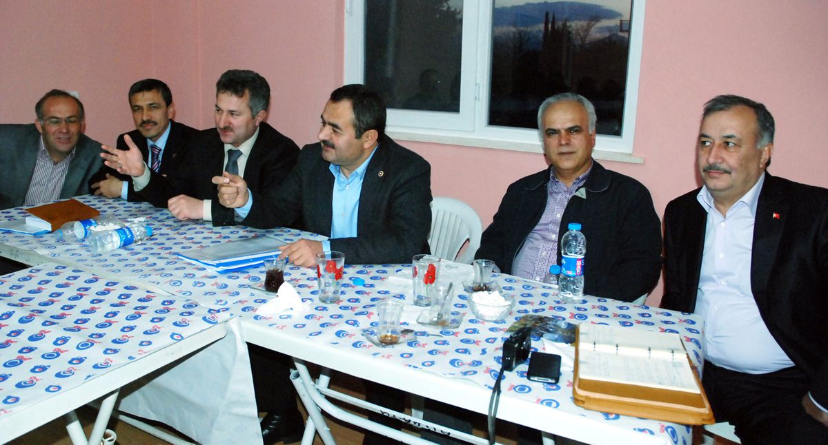 Samani 2/b ile İlgili Muhtarlara Bilgi Verdi