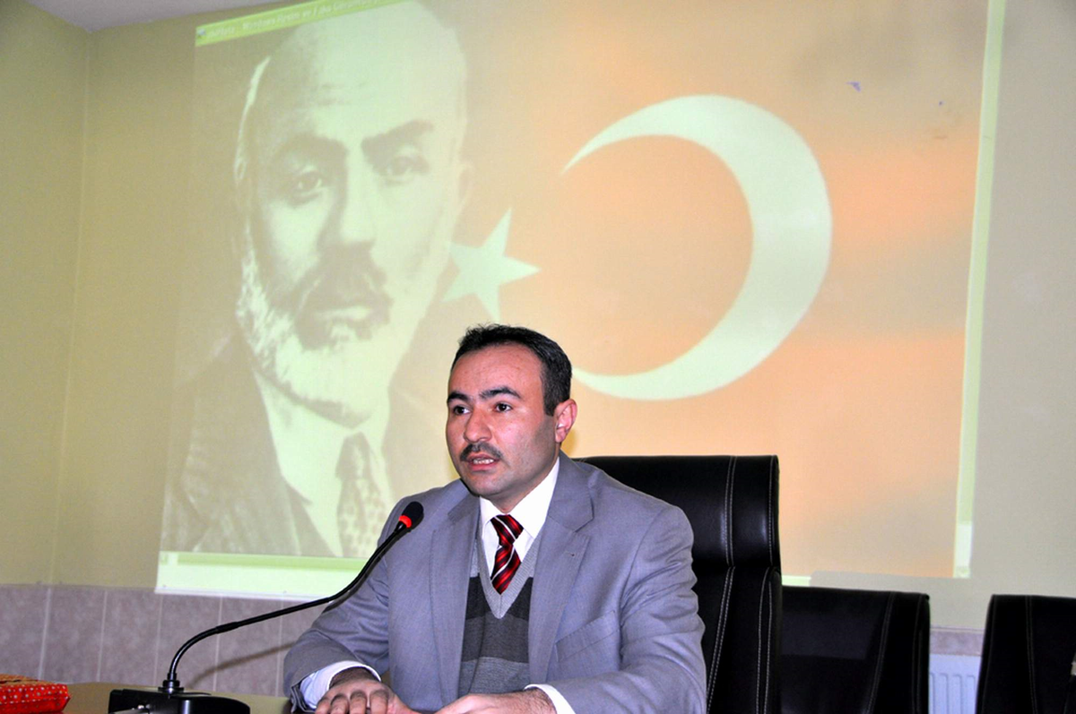 Suşehrili Kadınlar Mehmet Akif Ersoy\'u Andı