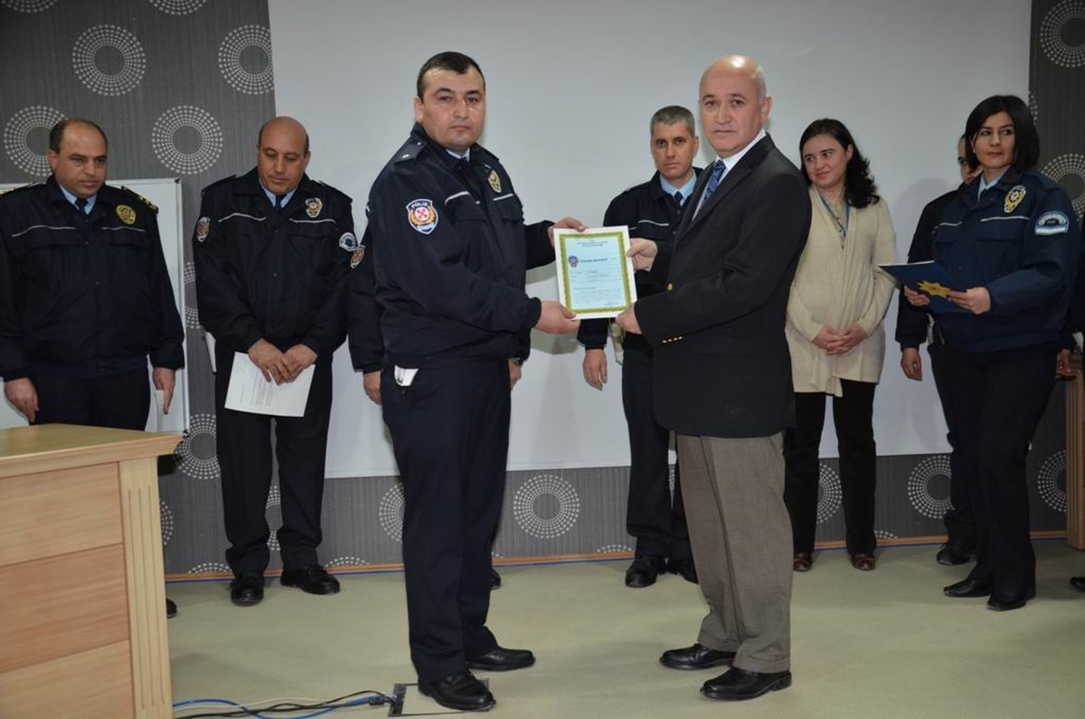 Trafik Polislerine Başarı Belgesi