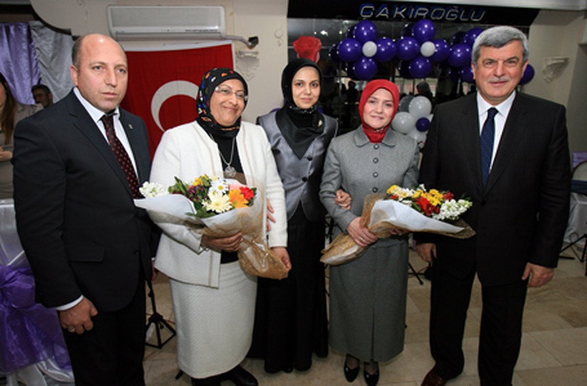 Türk Kadını Başarıdan Başarıya Koşuyor