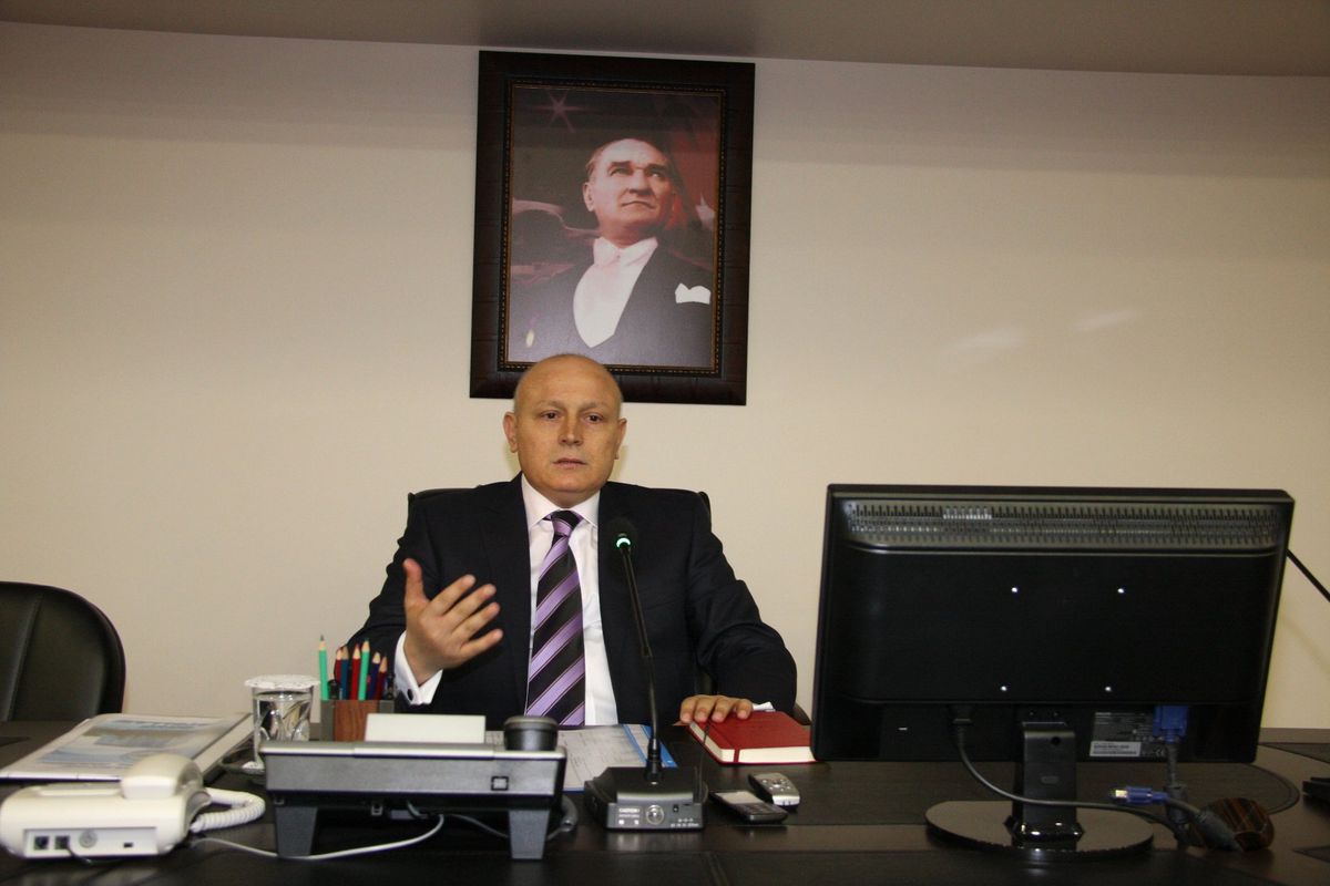Vali Kızılcık Kaymakamlarla Buluştu