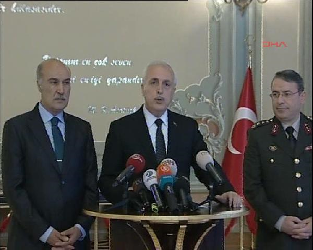 Vali Mutlu, Sütlüce\'deki Bombalı Saldırıyla İlgili Açıklama Yaptı