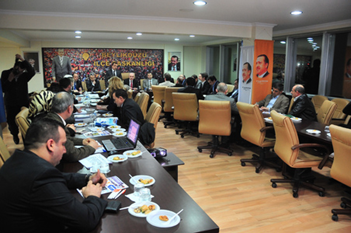 AK Parti Beylikdüzü İlçe Teşikilatı Toplantısı