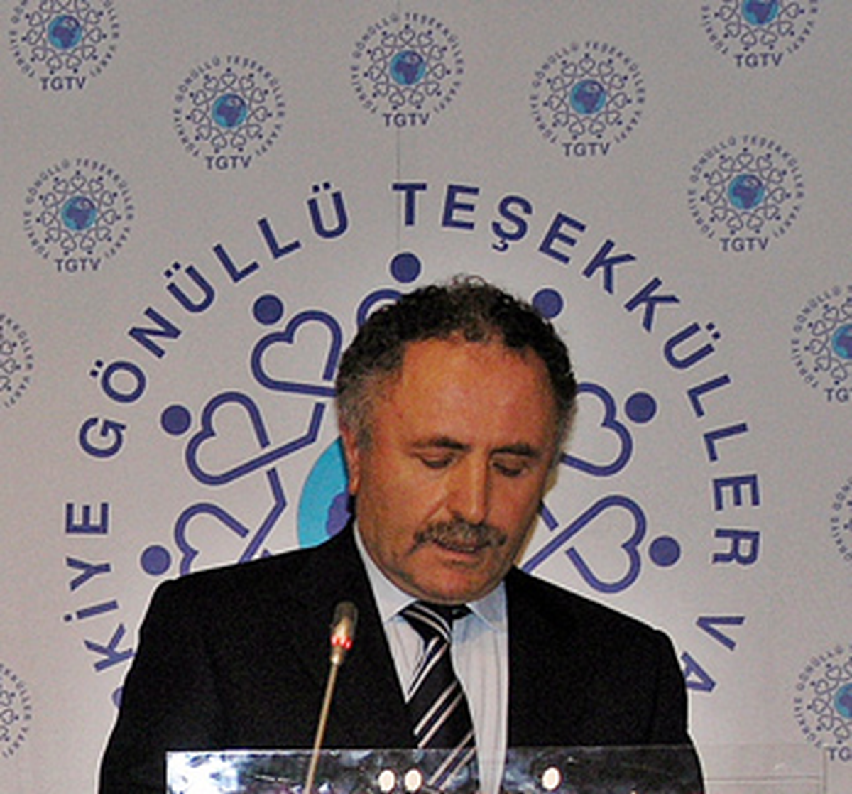 Akbulut "4+4+4 Konusundaki Fikri