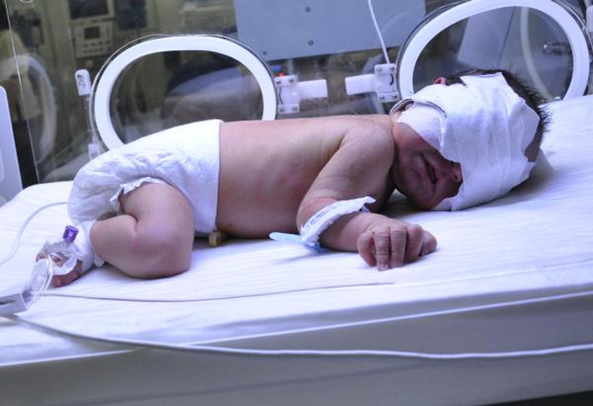Ambulans Yolu Kapalı Köye Zamanında Gidemeyince Evde Doğum Yaptı